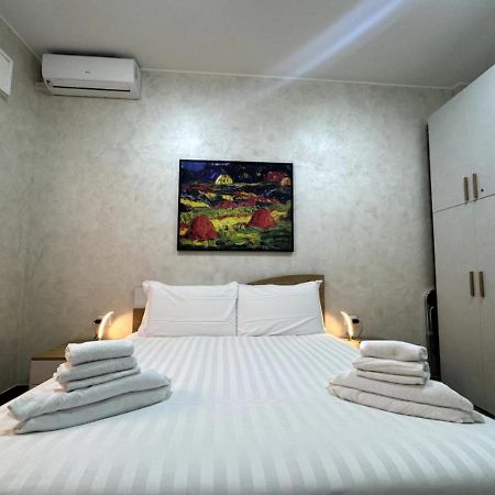 La Palmetta - Vicino Metro A Apartment Rome Exterior photo
