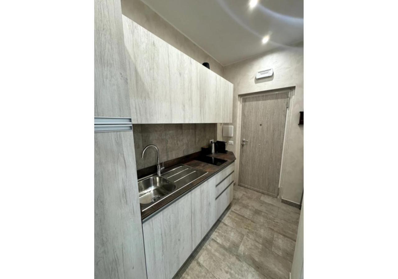 La Palmetta - Vicino Metro A Apartment Rome Exterior photo